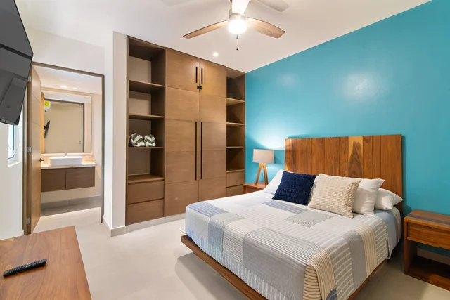 Bedroom 3 image 1