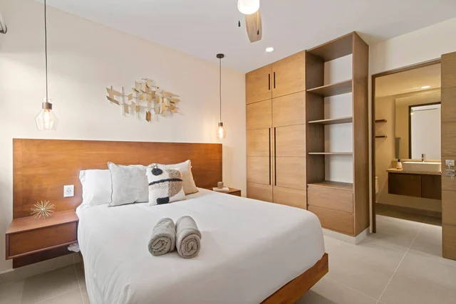 Bedroom 3 image 1