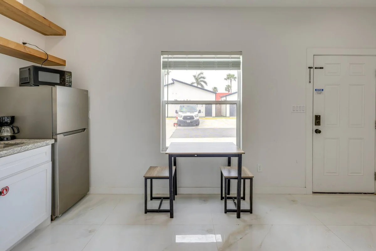 Apartment in South Padre Island property photo 4