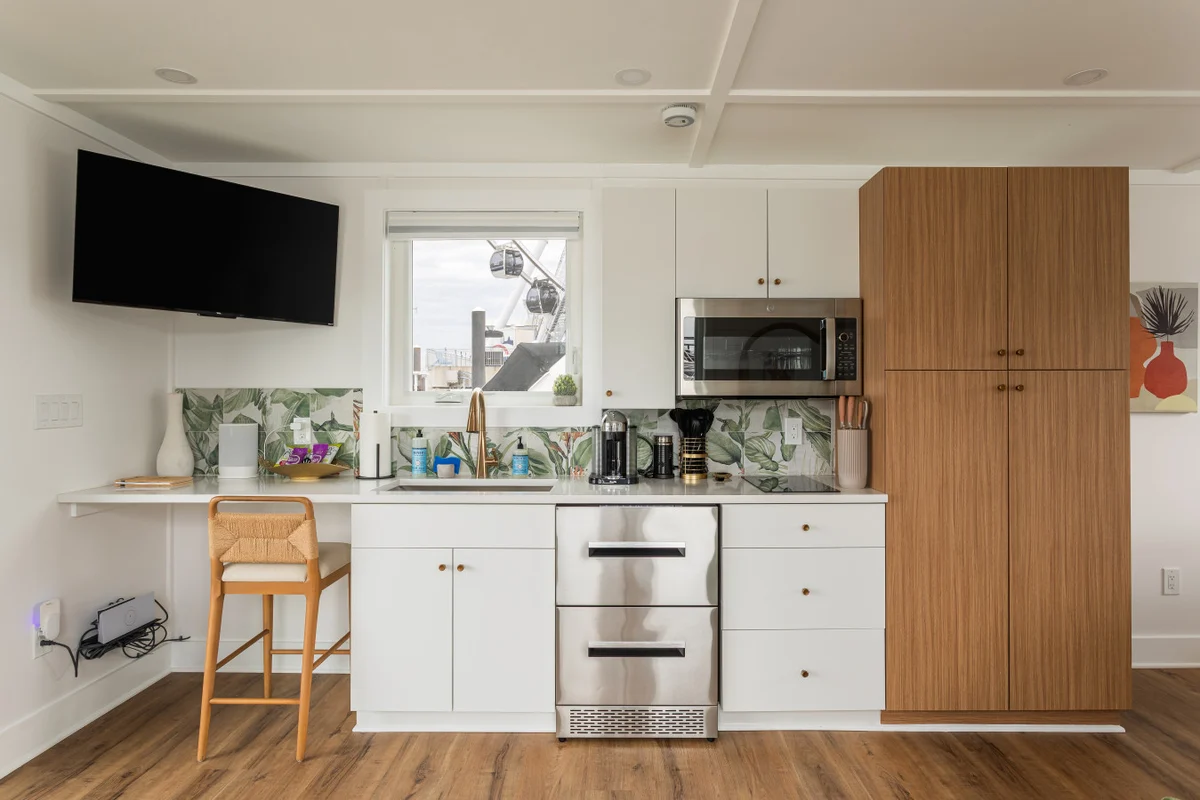 Home in National Harbor property photo 4