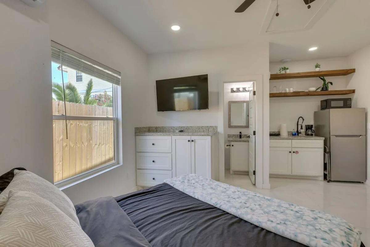 Apartment in South Padre Island property photo 3