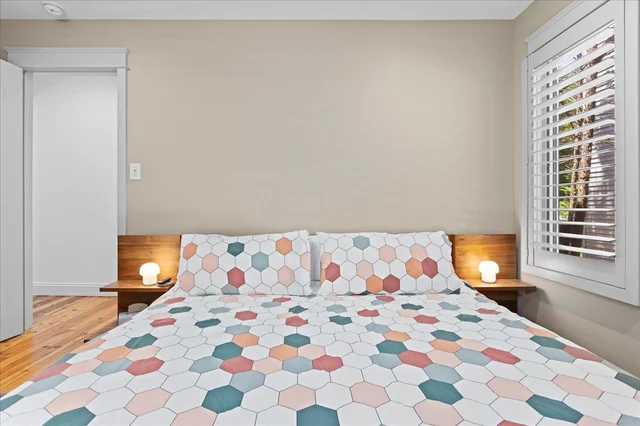 Bedroom 1 image 1