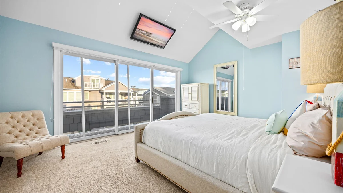 Townhome in Ocean City property photo 4
