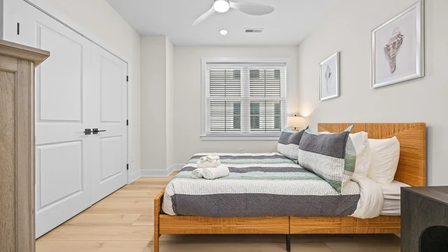 Bedroom 1 image 1