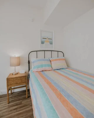 Bedroom 3 image 1