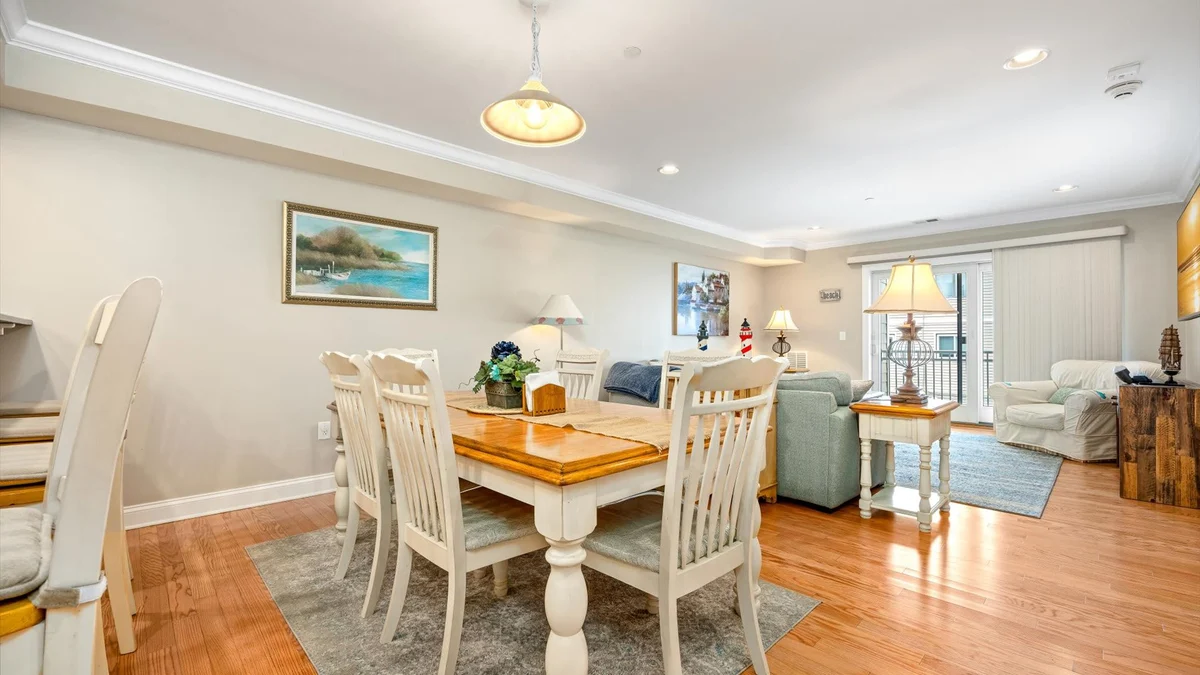 Condo in North Wildwood property photo 3