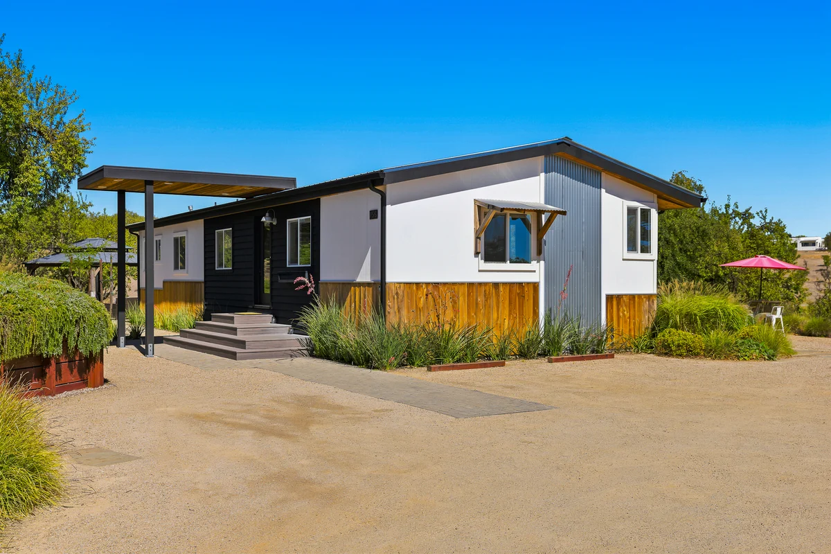 Home in Paso Robles property photo 2