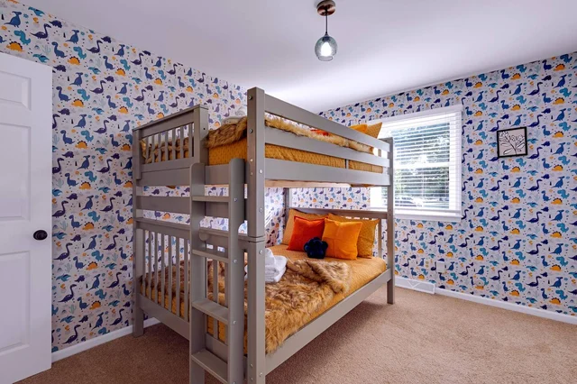 Bedroom 4 image 1