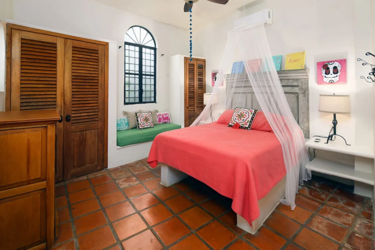 Bedroom 1 image 1