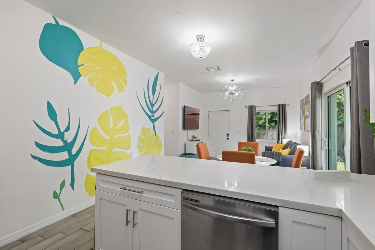 Home in Fort Lauderdale property photo 4