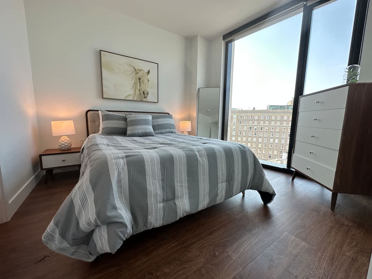 Bedroom 1 image 1