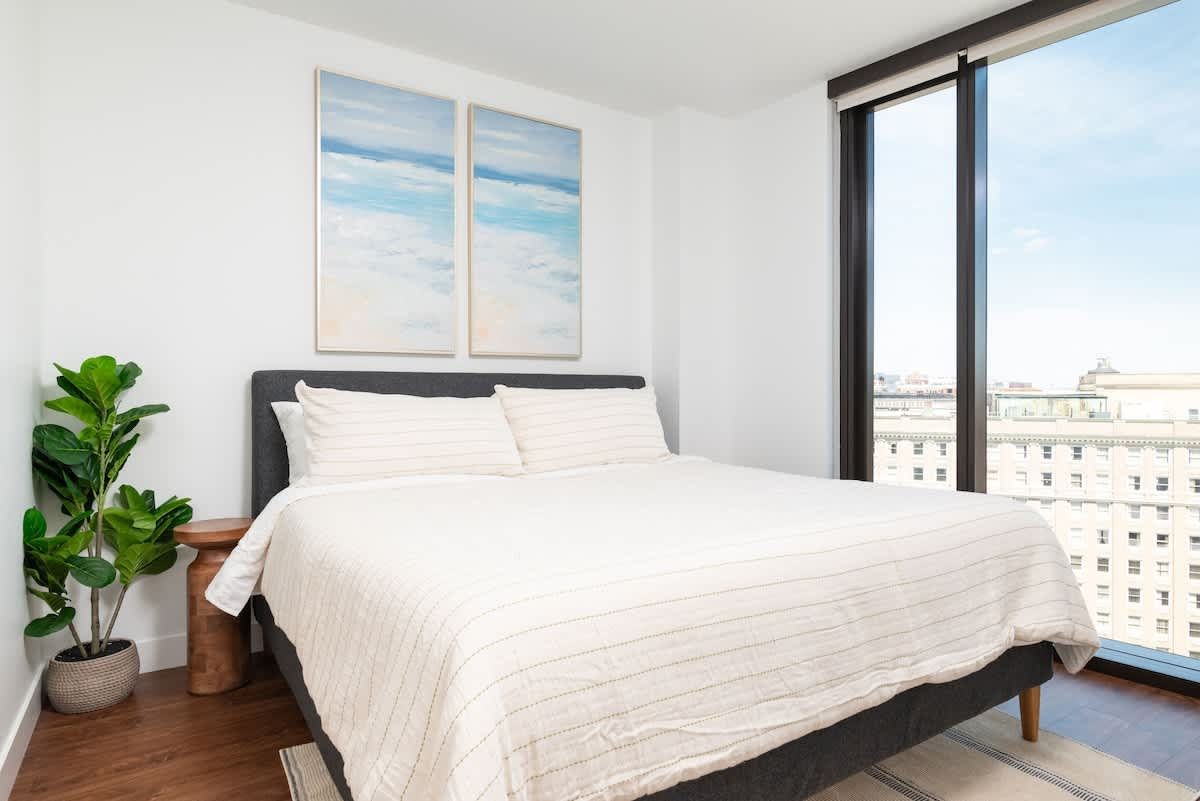 Apartment in Boston property photo 2