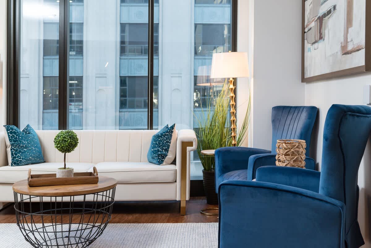 Condo in Boston property photo 3