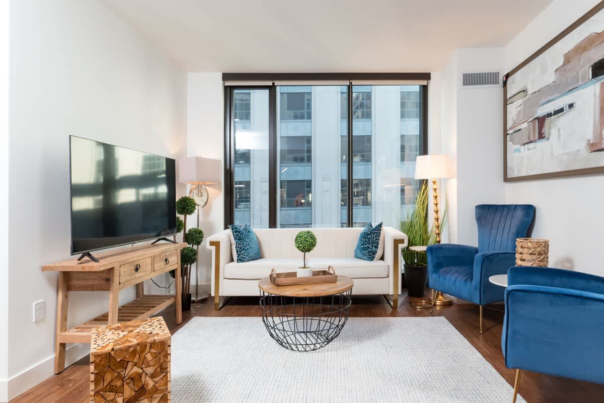 Condo in Boston property photo 5