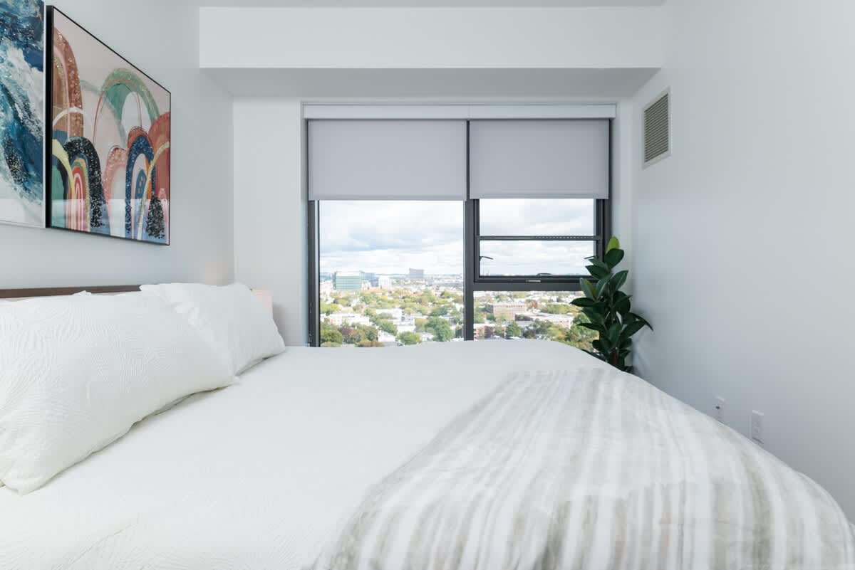Bedroom 1 image 1