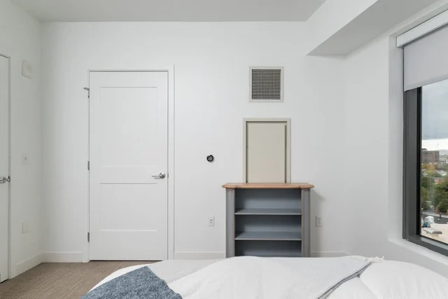 Bedroom 1 image 1