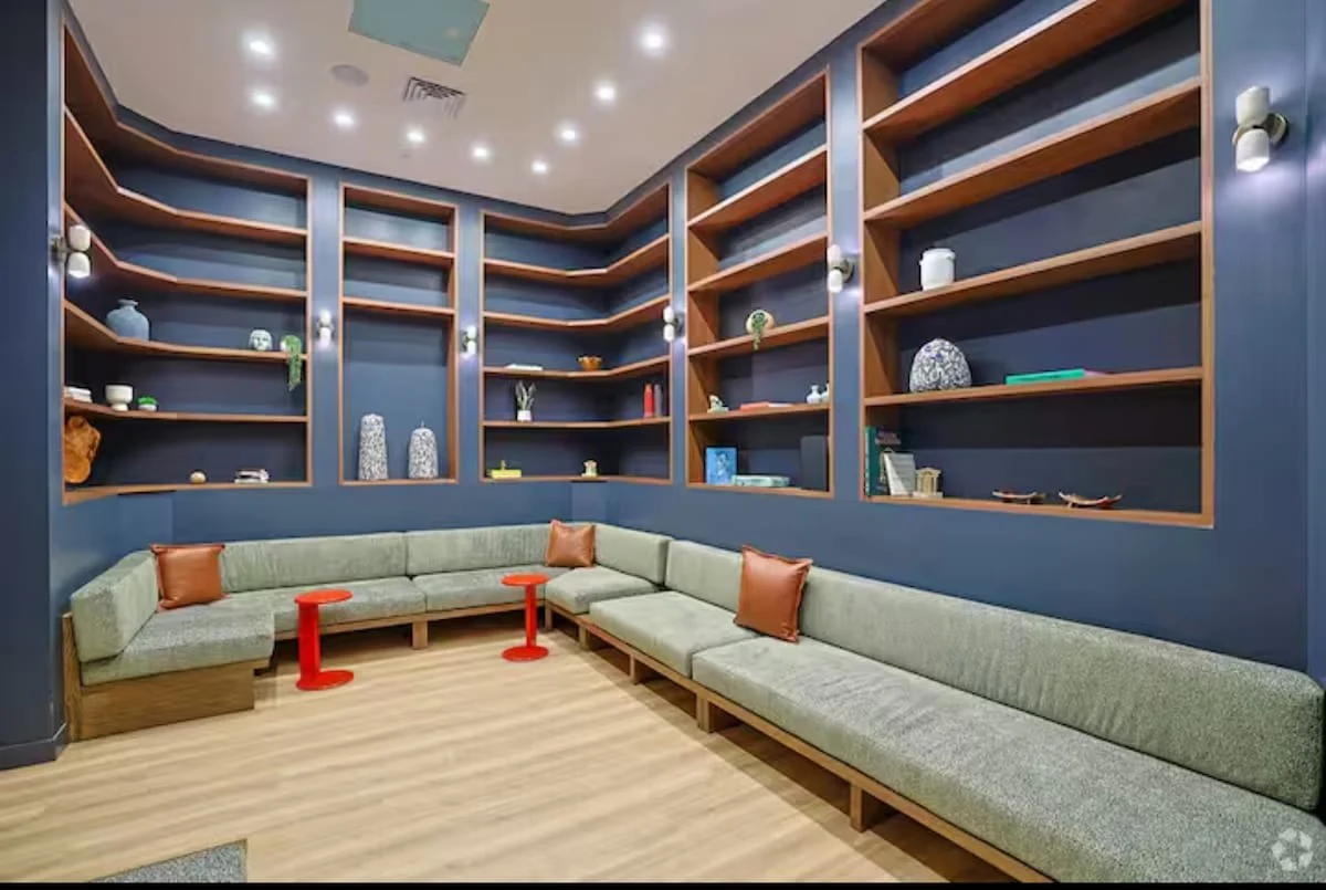 Apartment in Cambridge property photo 5