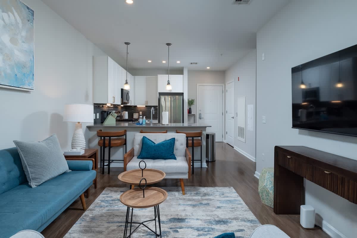Apartment in Somerville property photo 3