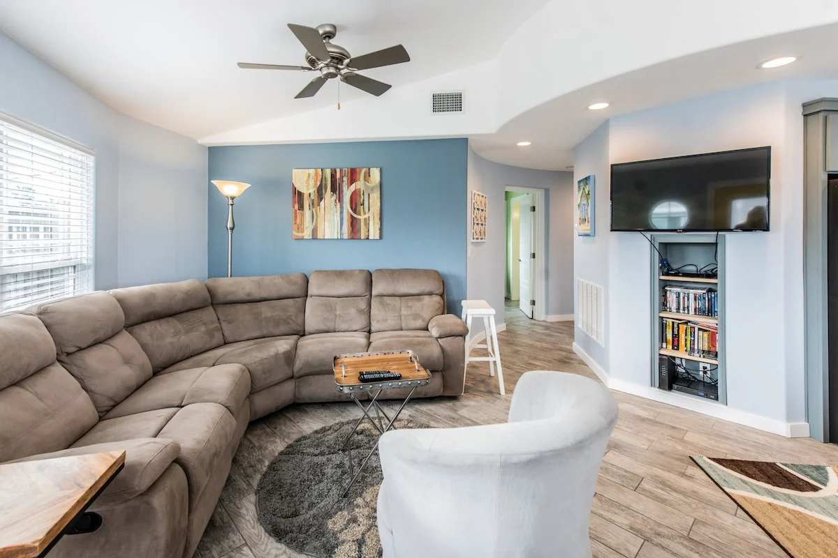 Home in Port Aransas property photo 2