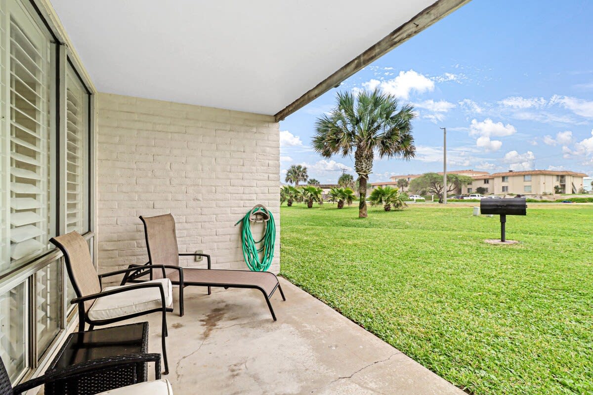 Condo in Port Aransas property photo 5