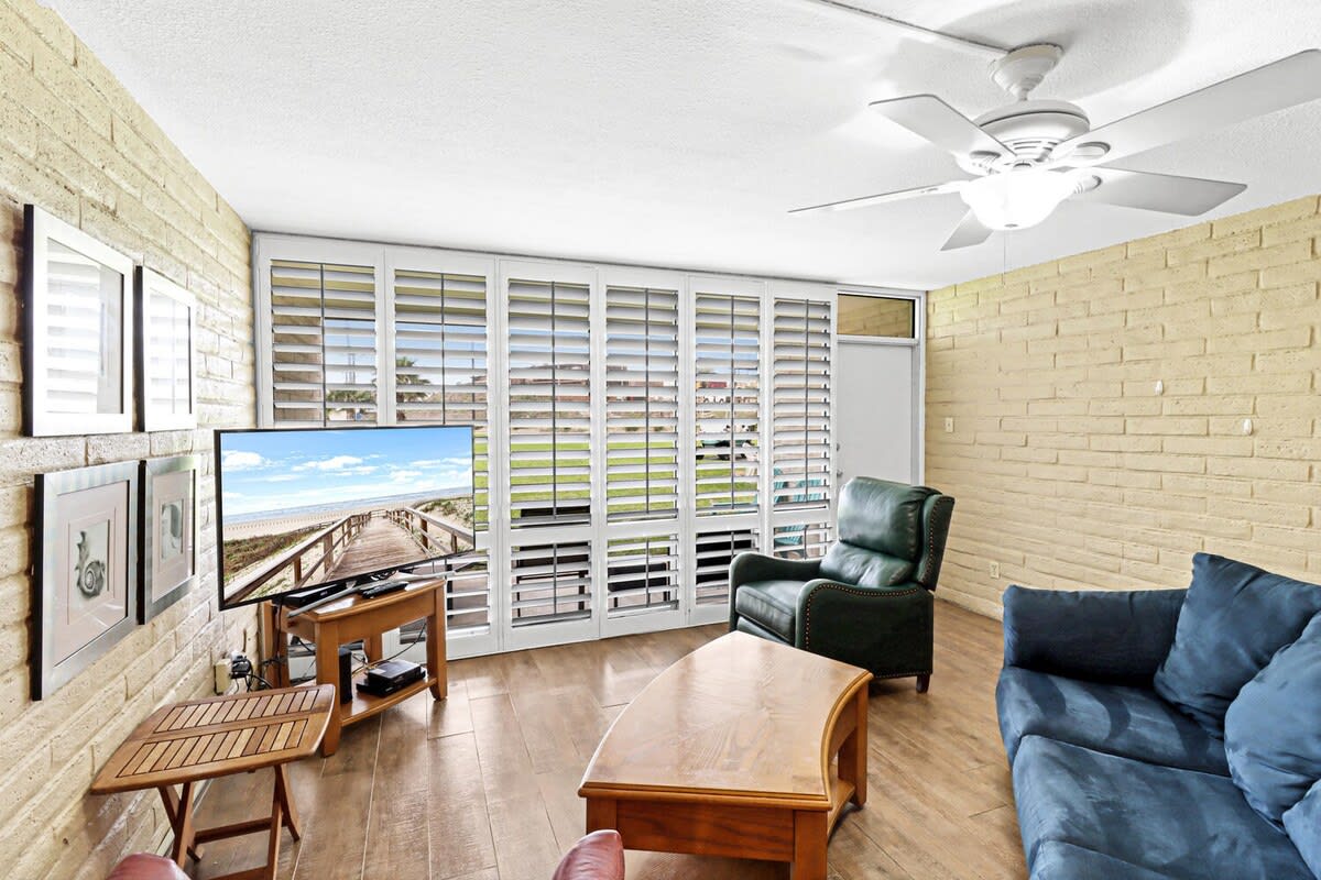 Condo in Port Aransas property photo 3