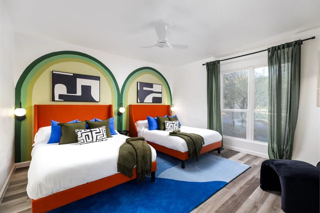 Bedroom 3 image 1