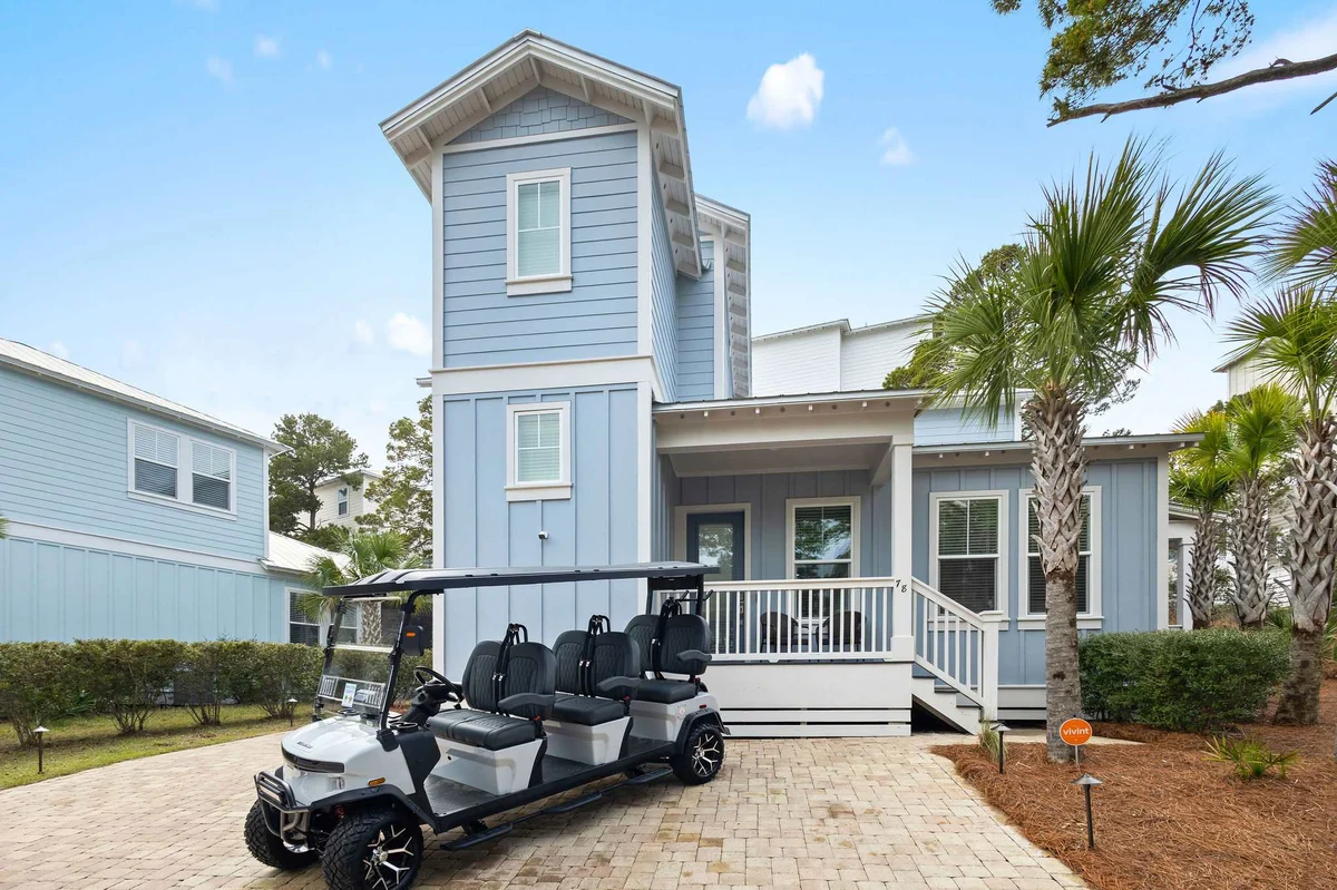 Home in Niceville property photo 2