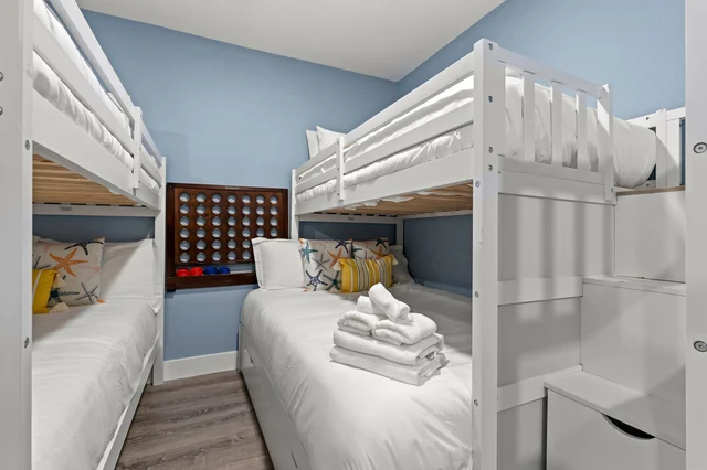 Bedroom 4 image 1