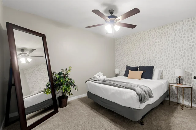 Bedroom 6 image 1
