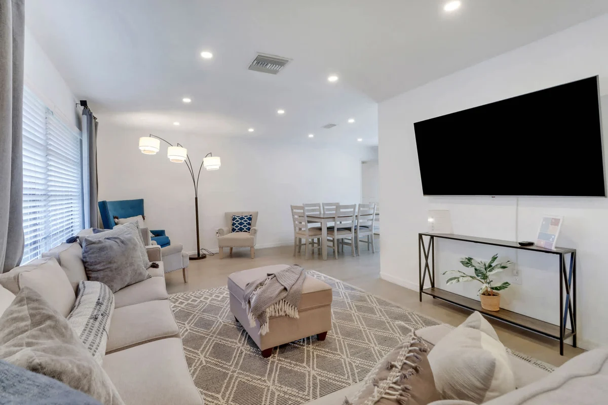 Home in Naples property photo 5