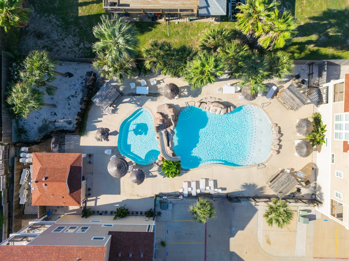 Cajun Shrimp Heated Resort Pool w/ Slide property photo 3