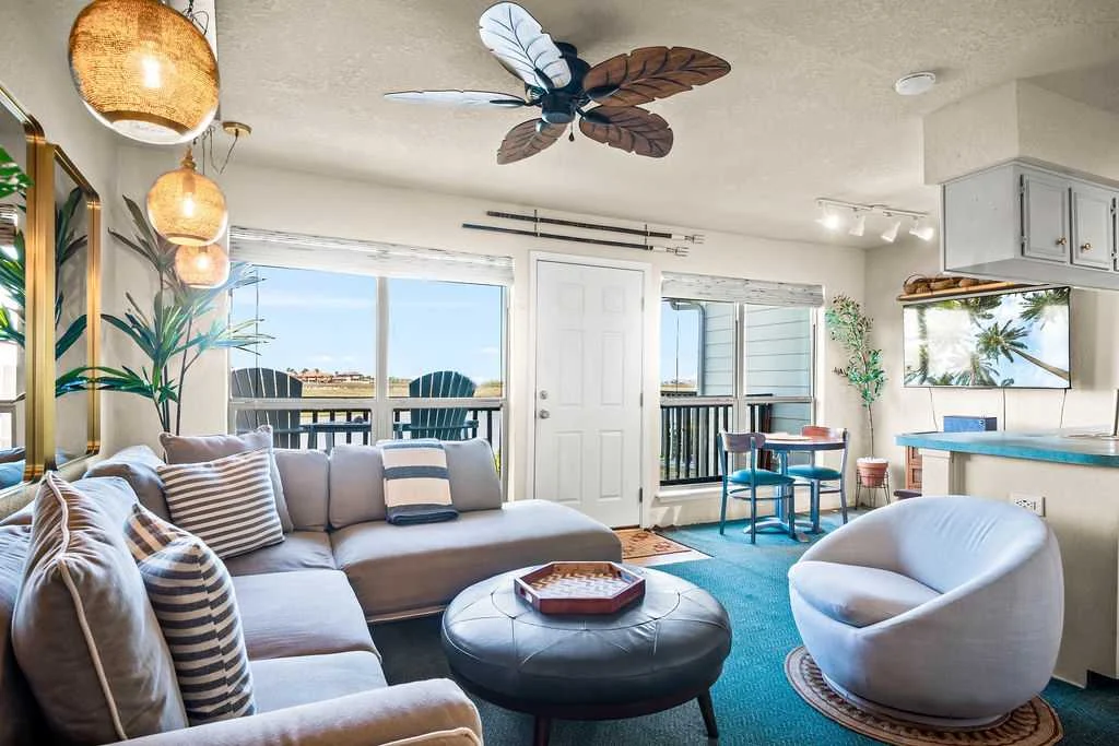 Scoop Deck, Dock, Pool & Balcony Views property photo 2