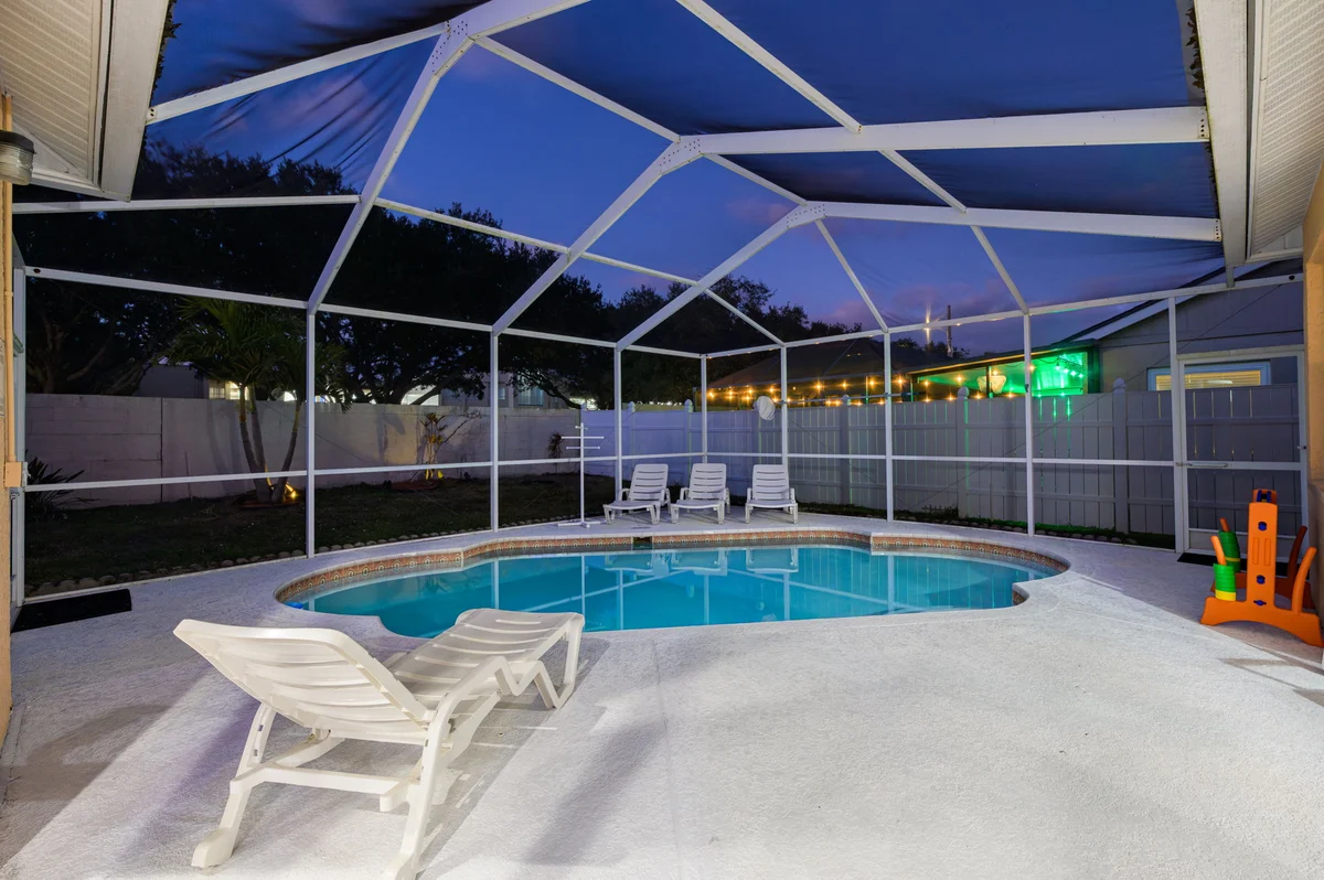 Home in Tampa property photo 5