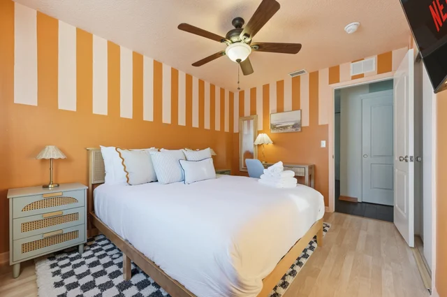 Bedroom 1 image 1