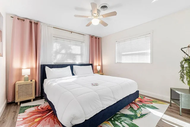 Bedroom 3 image 1