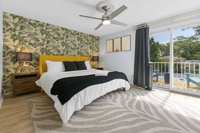 Bedroom 1 image 1