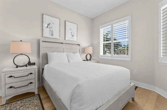 Bedroom 3 image 1
