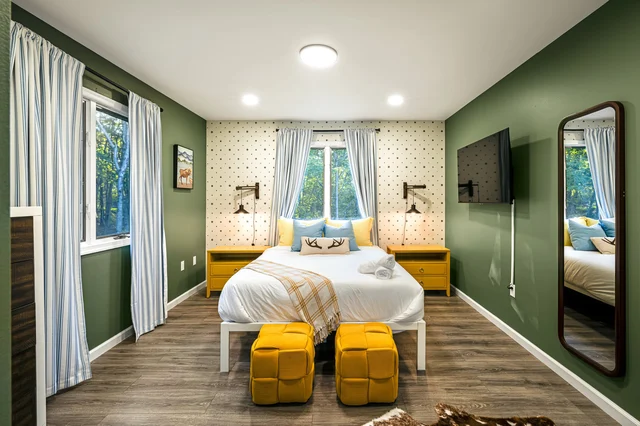 Bedroom 1 image 1