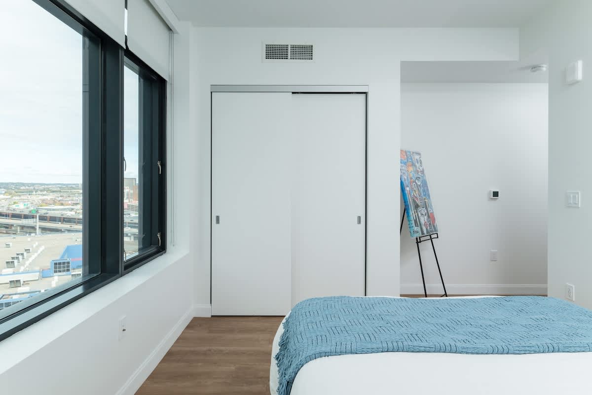Bedroom image 1