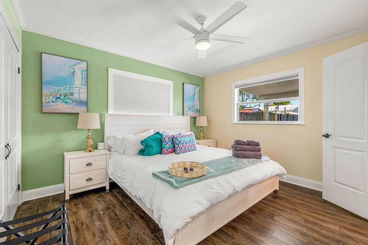 Bedroom image 1