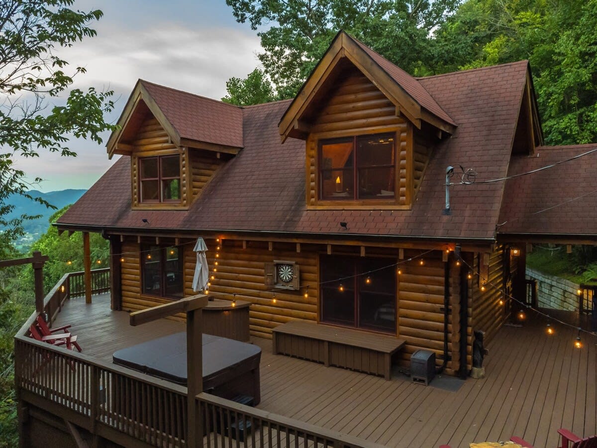 Home in Waynesville property photo 5