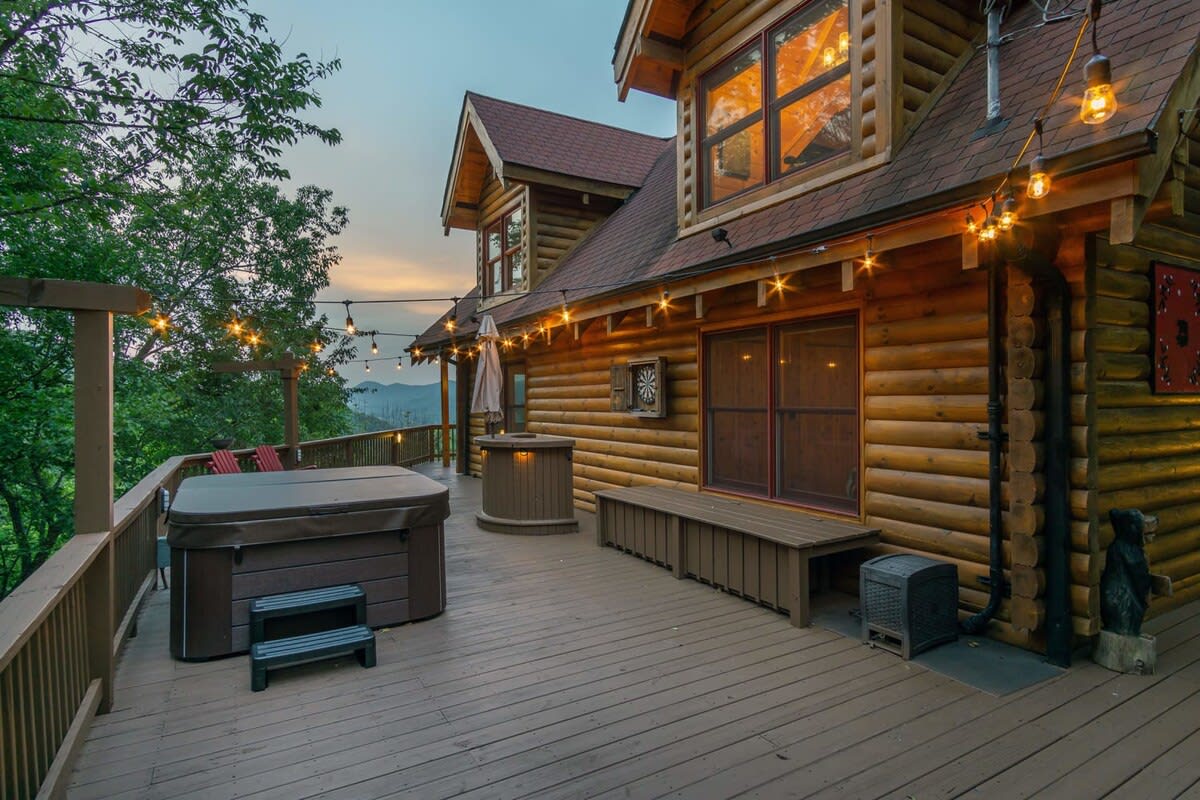 Home in Waynesville property photo 4