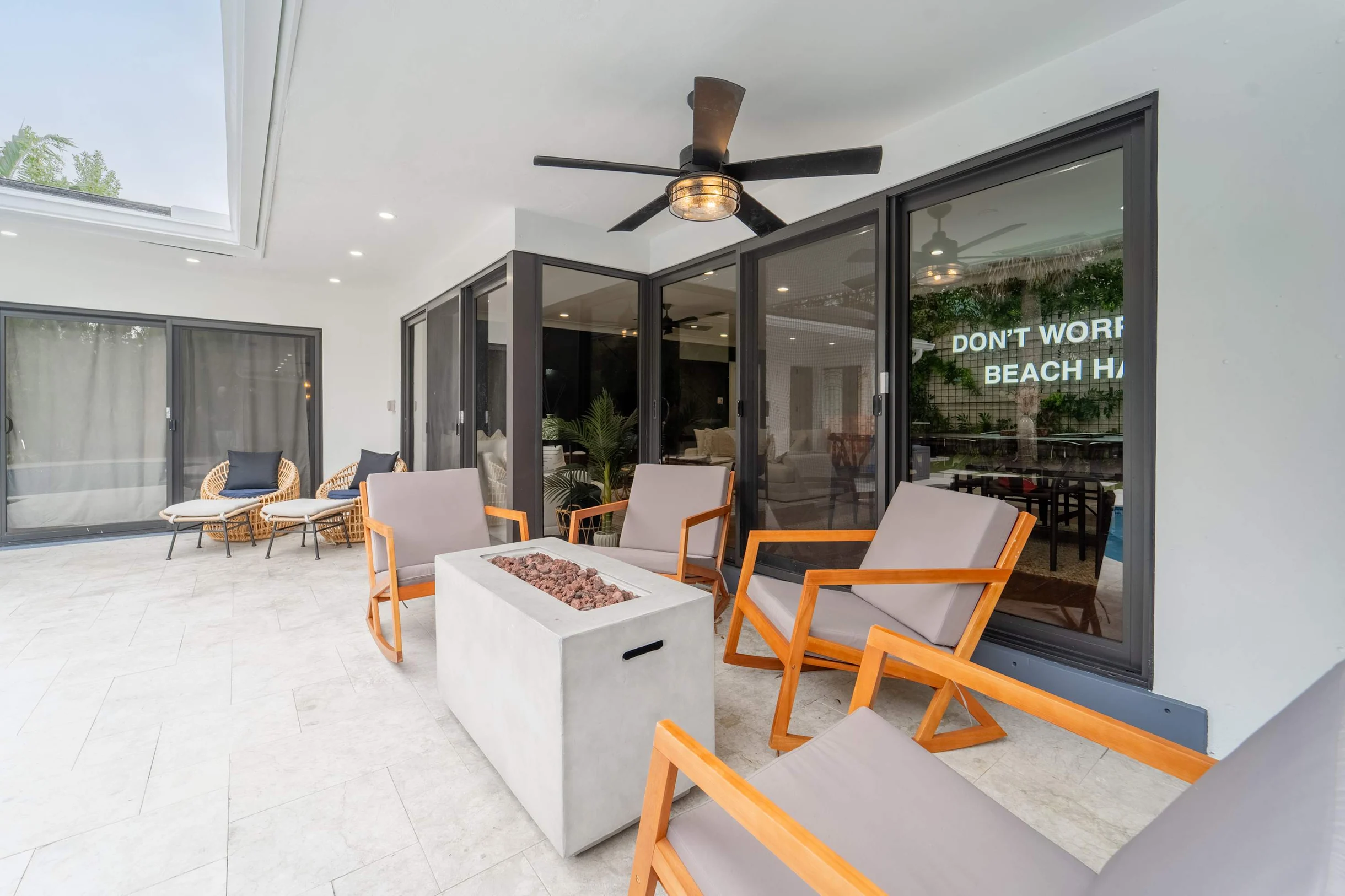 Home in Fort Lauderdale property photo 4