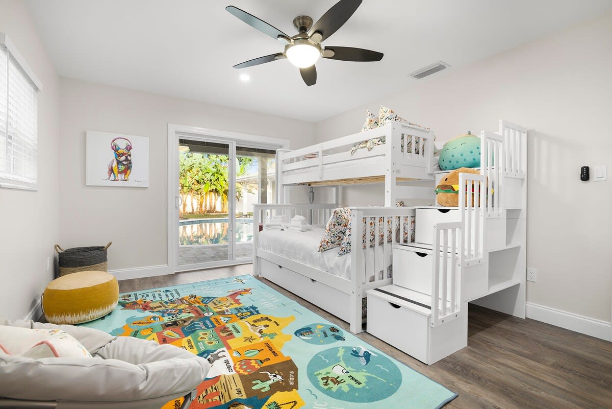 Home in Largo property photo 4