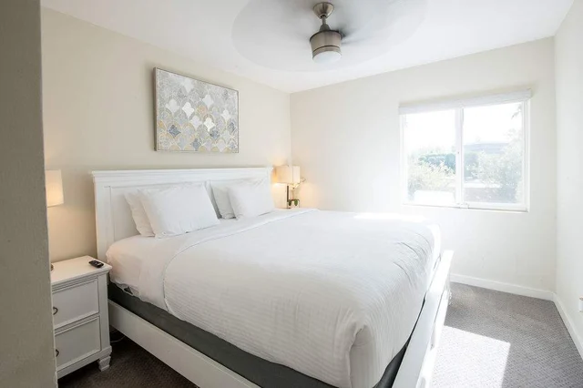 Bedroom image 1