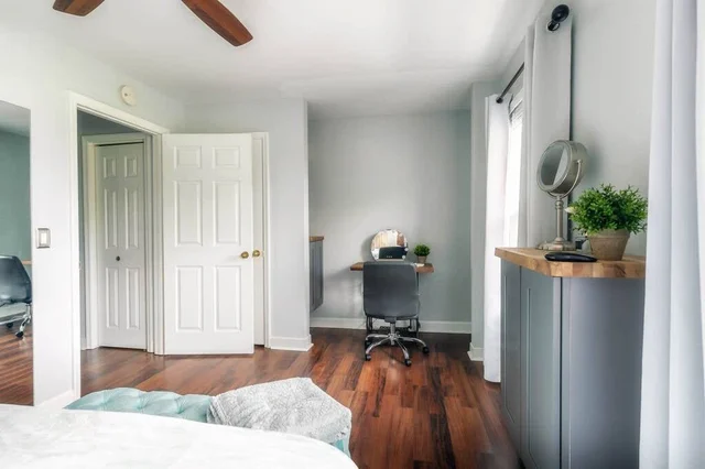 Bedroom image 1