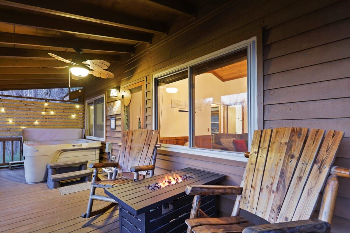 Home in Blairsville property photo 4