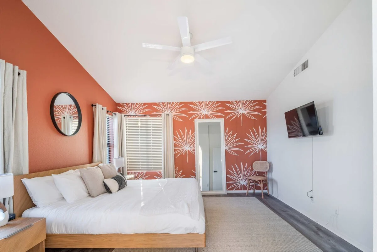 Bedroom image 1