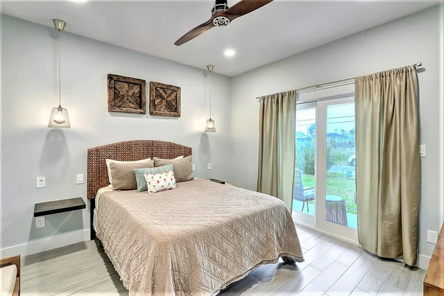 Bedroom image 1
