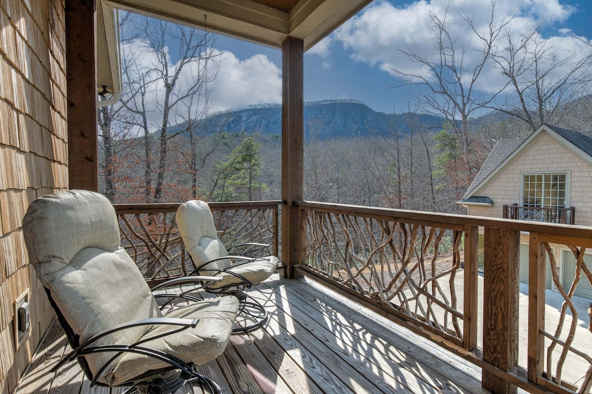Home in Lake Lure property photo 5